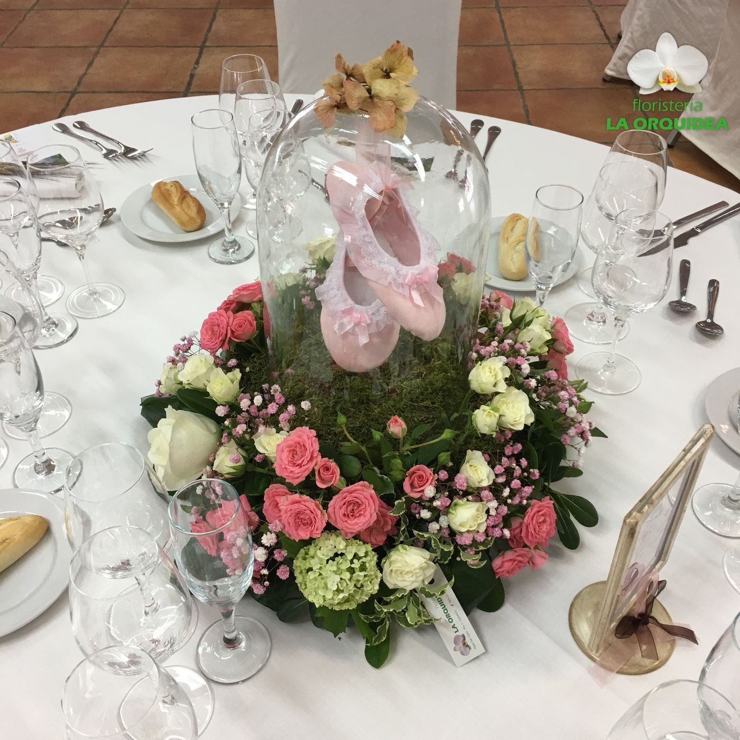 Comuniones y celebraciones. Momentos especiales e inolvidables - Floristería La Orquídea®️ Comuniones y celebraciones. Momentos especiales e inolvidables - Floristería La Orquídea®️